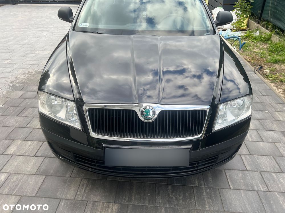 Skoda Octavia 1.6 - 18