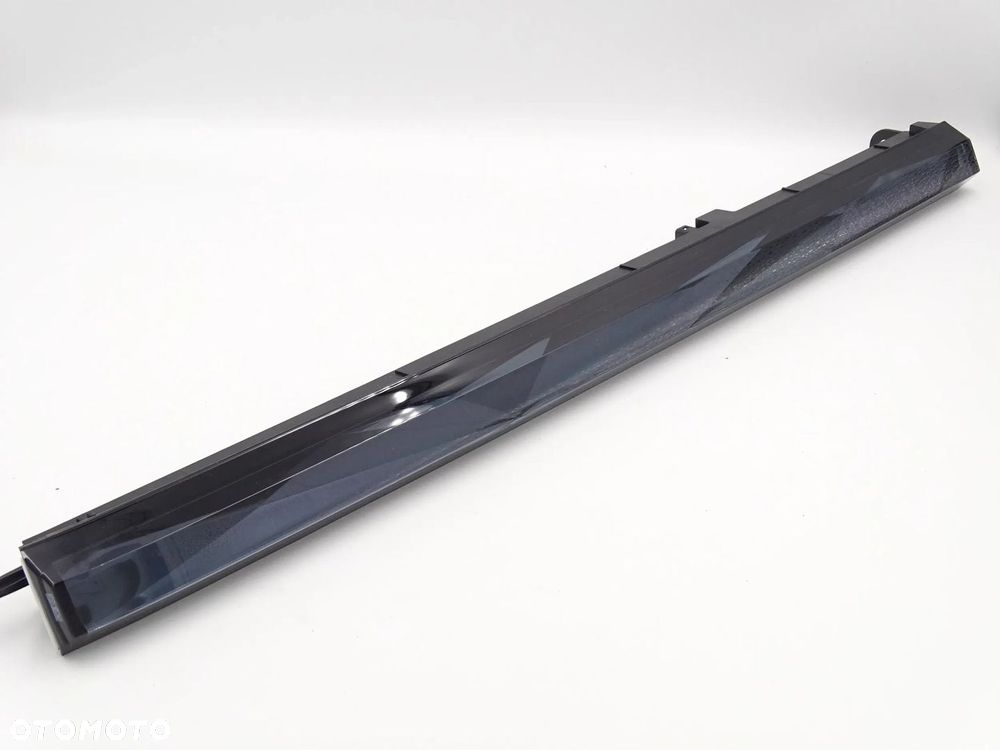 BMW 5 G60 G61 PRAWY PANEL DOTYKOWY OBSŁUGI KRATKI NAWIEWU AMBIENT - 2