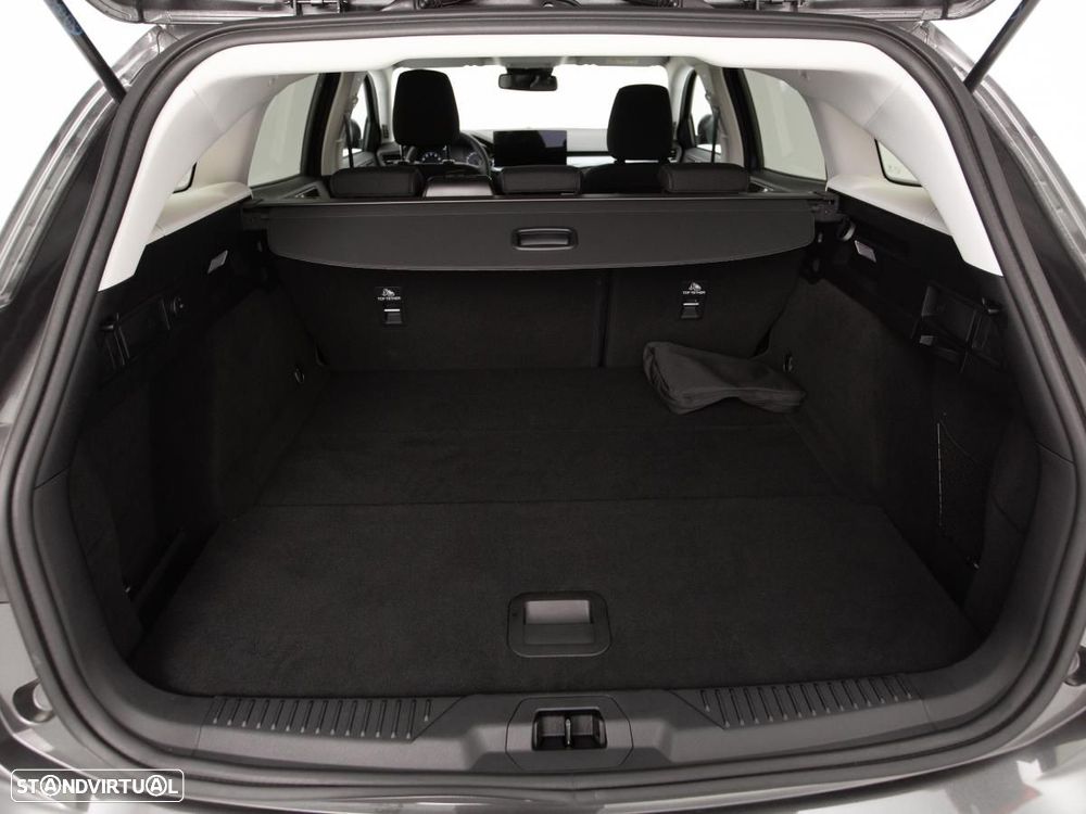Ford Focus SW - 13