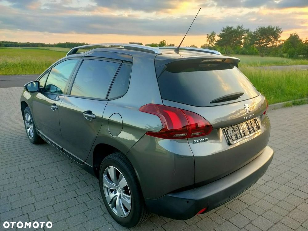 Peugeot 2008 1.6 BlueHDi Style - 3