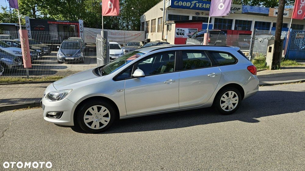 Opel Astra - 2