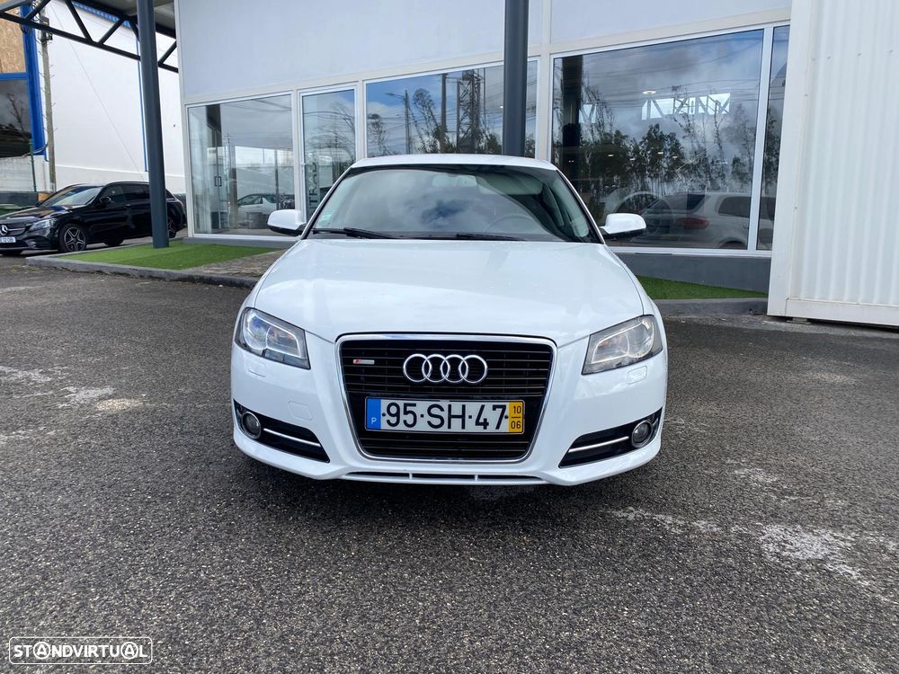 Audi A3 Sportback 1.6 TDI S-line - 1