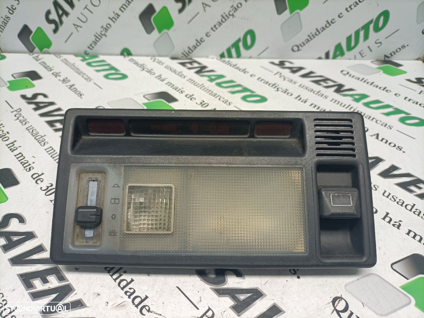 Plafonier / Botão Luz Tecto Mercedes-Benz 190 (W201) - 1