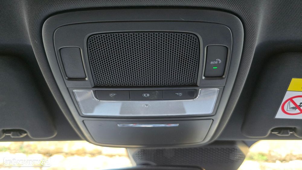 MG MG4 64 kWh Luxury - 12