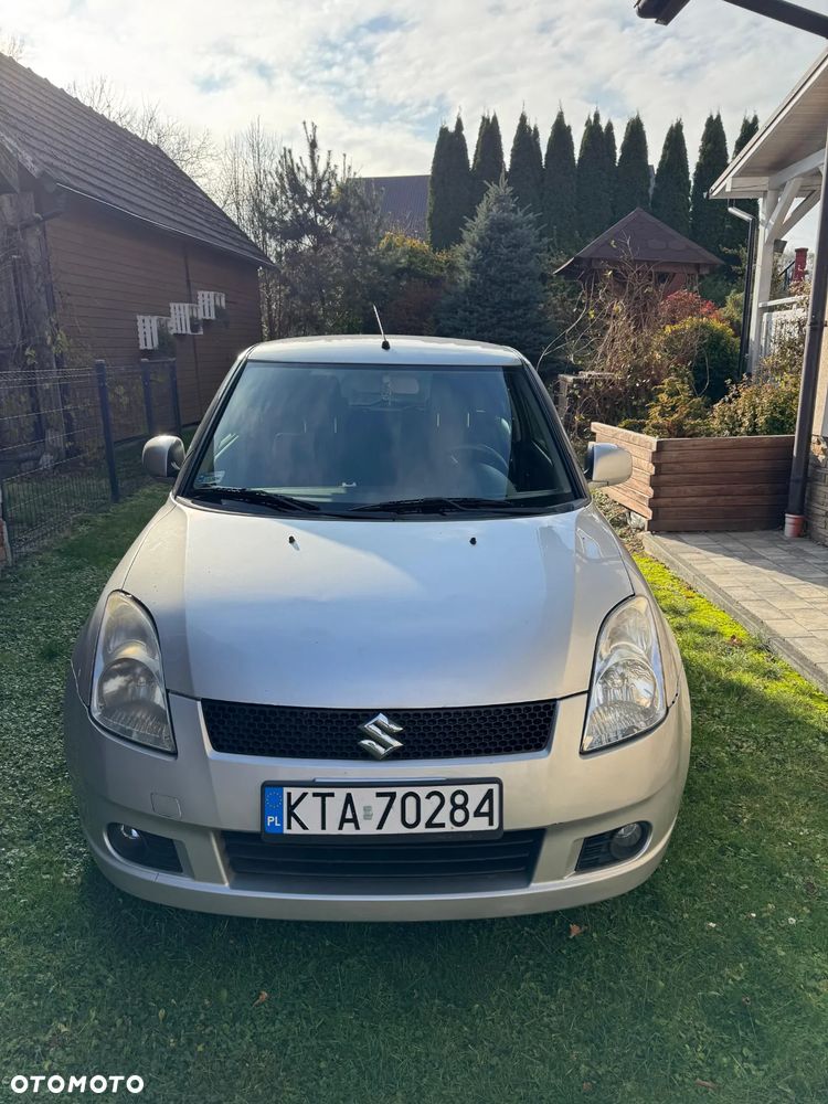 Suzuki Swift 1.3 Classic - 1