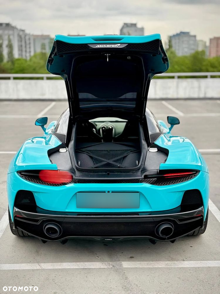 McLaren GT - 26