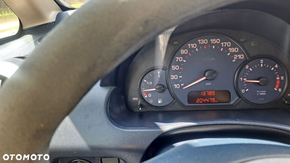 Peugeot 1007 - 6