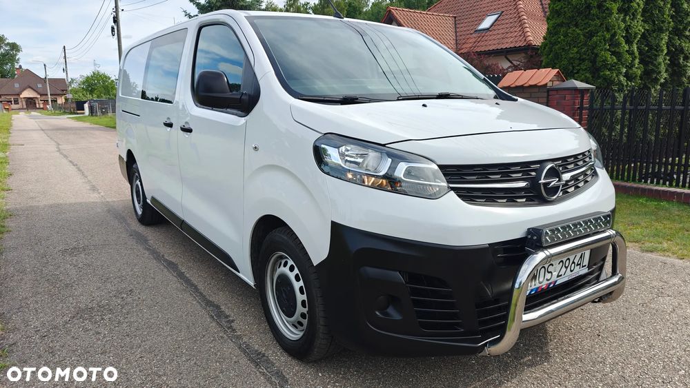 Opel Vivaro - 11