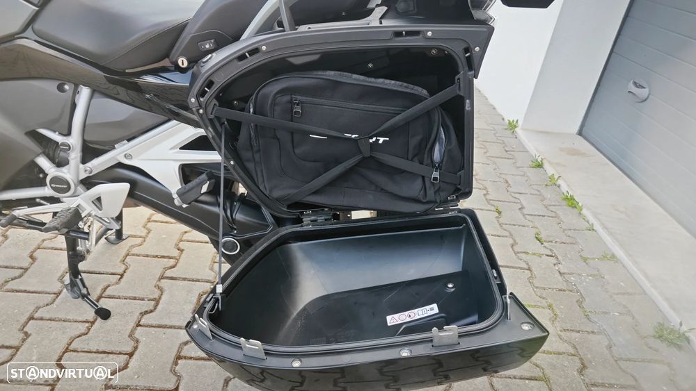 BMW R 1250 RT Triple Black - 19