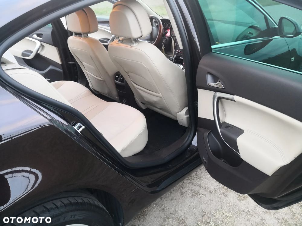 Opel Insignia 2.0 CDTI Cosmo - 10