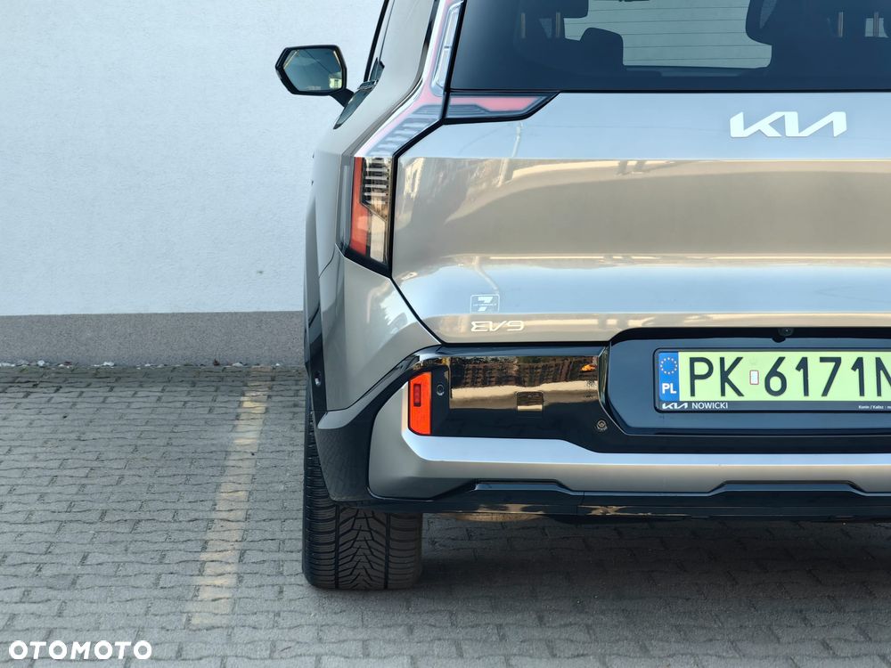 Kia EV9 99.8kWh GT-Line AWD - 6