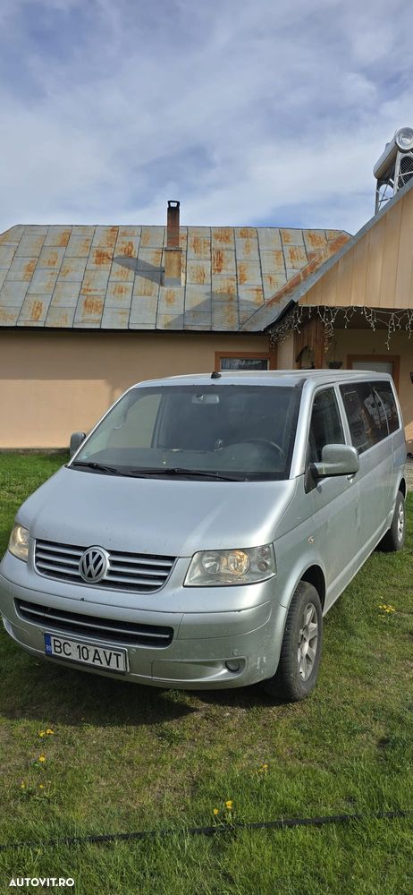 Volkswagen Caravelle - 7