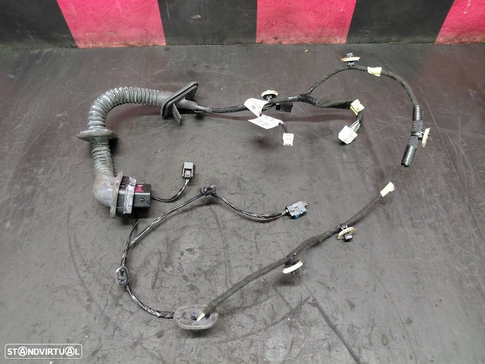 Instalação Porta Frente Esquerda Dacia Sandero Ii - 1