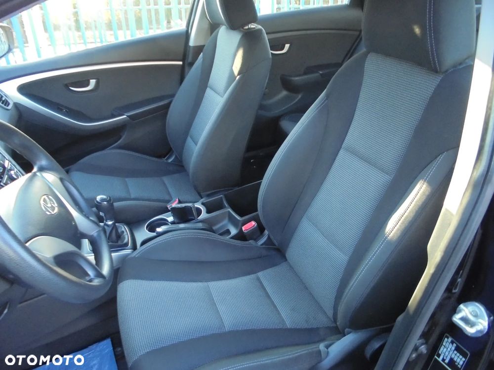 Hyundai i30 i30cw 1.6 CRDi Trend - 6