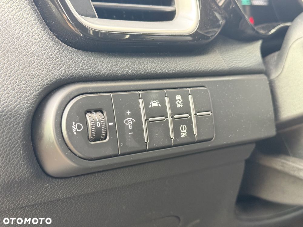 Kia XCeed 1.6 CRDi (48V Mild-Hybrid) DCT7 PLATINUM - 14