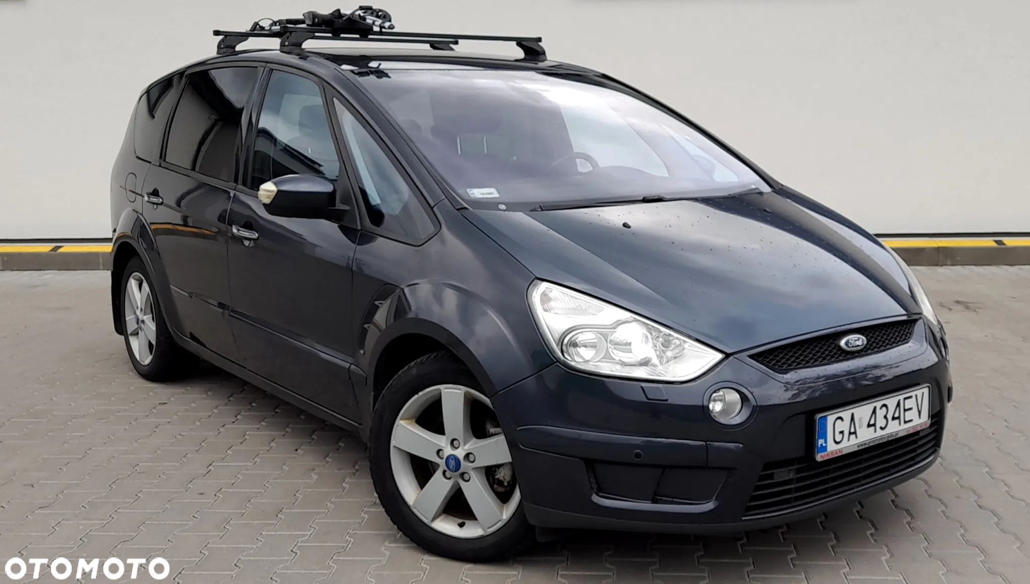 Ford S-Max 2.0 TDCi Titanium - 1
