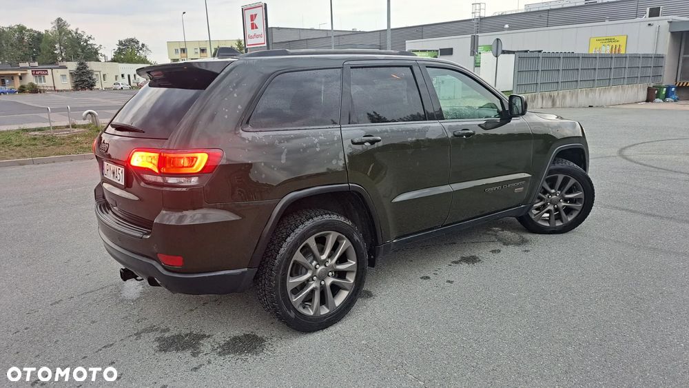 Jeep Grand Cherokee 3.6 V6 Laredo - 8