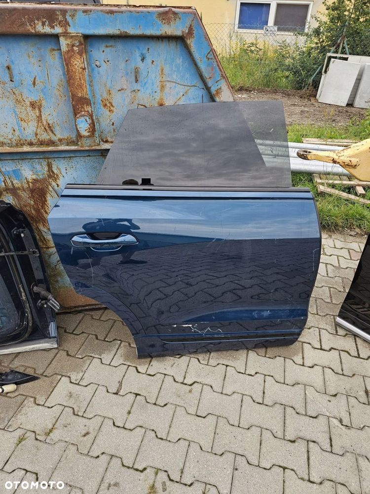 drzwi prawy tył prawe tylne audi q8 - 1