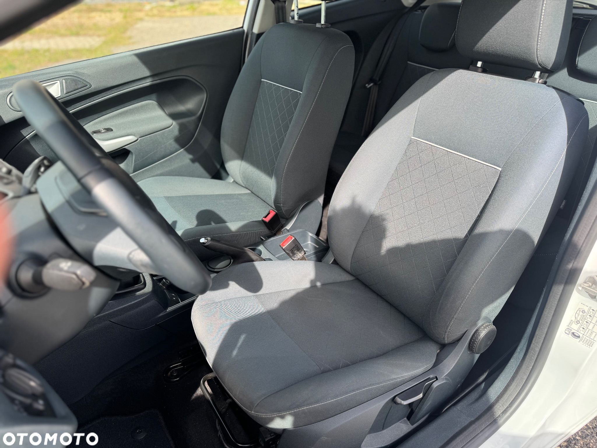 Ford Fiesta 1.25 Ambiente - 9