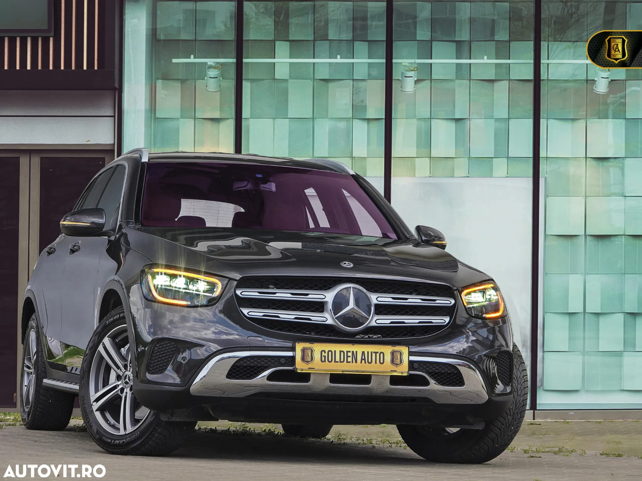 Mercedes-Benz GLC - 14