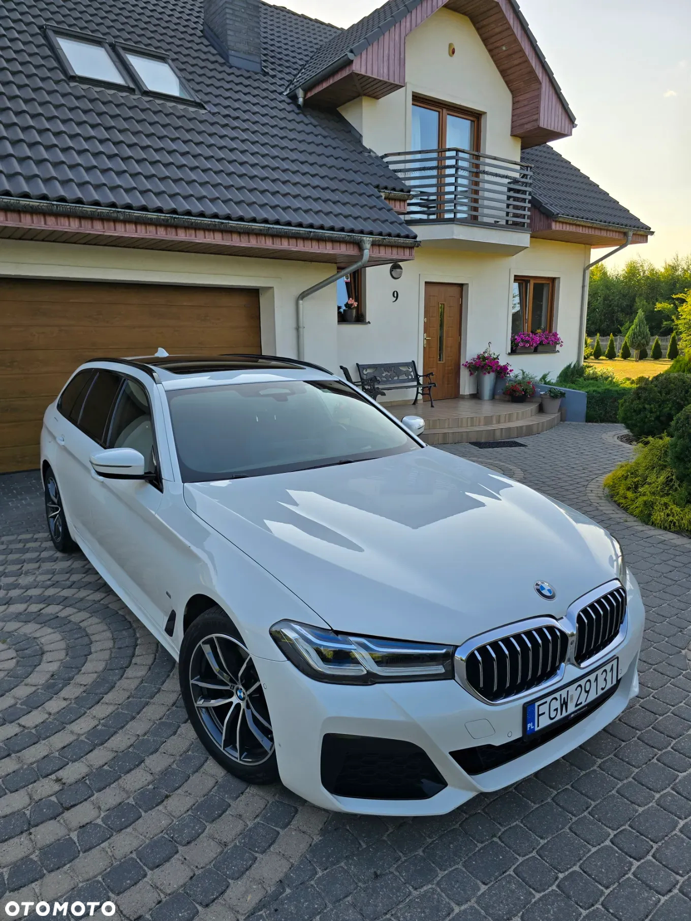BMW Seria 5 520d xDrive M Sport sport - 2