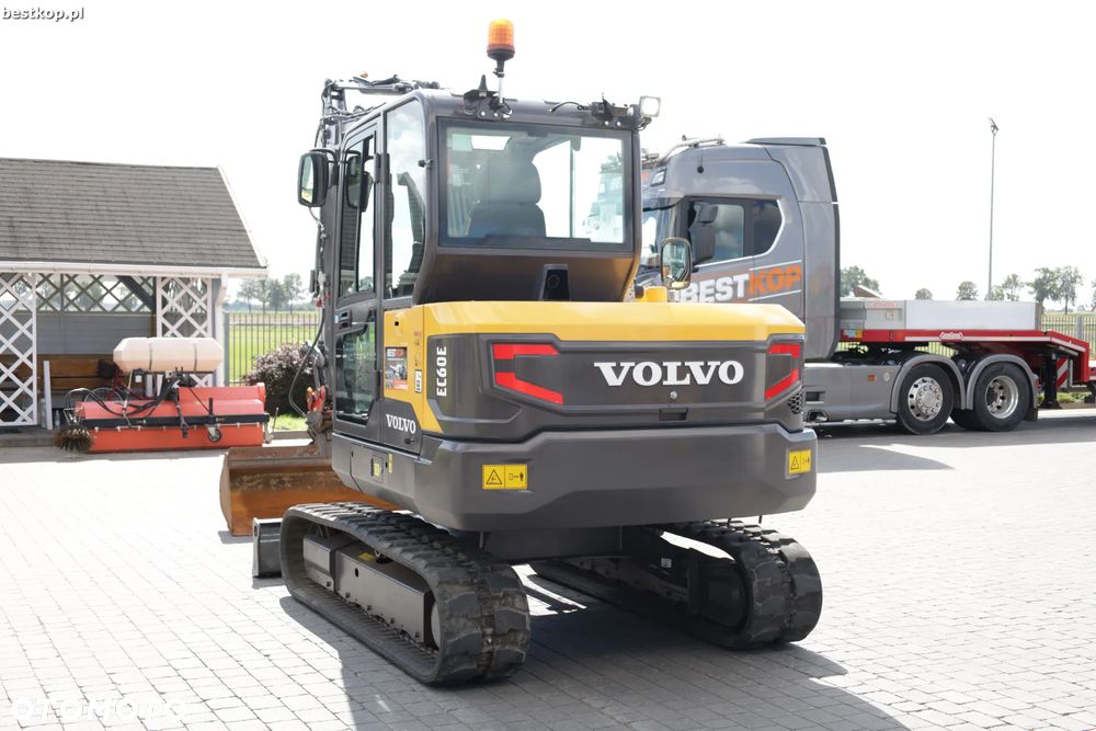 Volvo EC60E - 9