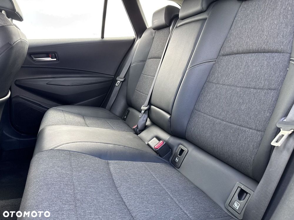 Toyota Corolla 1.8 Hybrid Comfort - 15