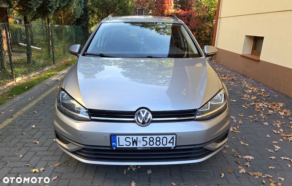 Volkswagen Golf - 5