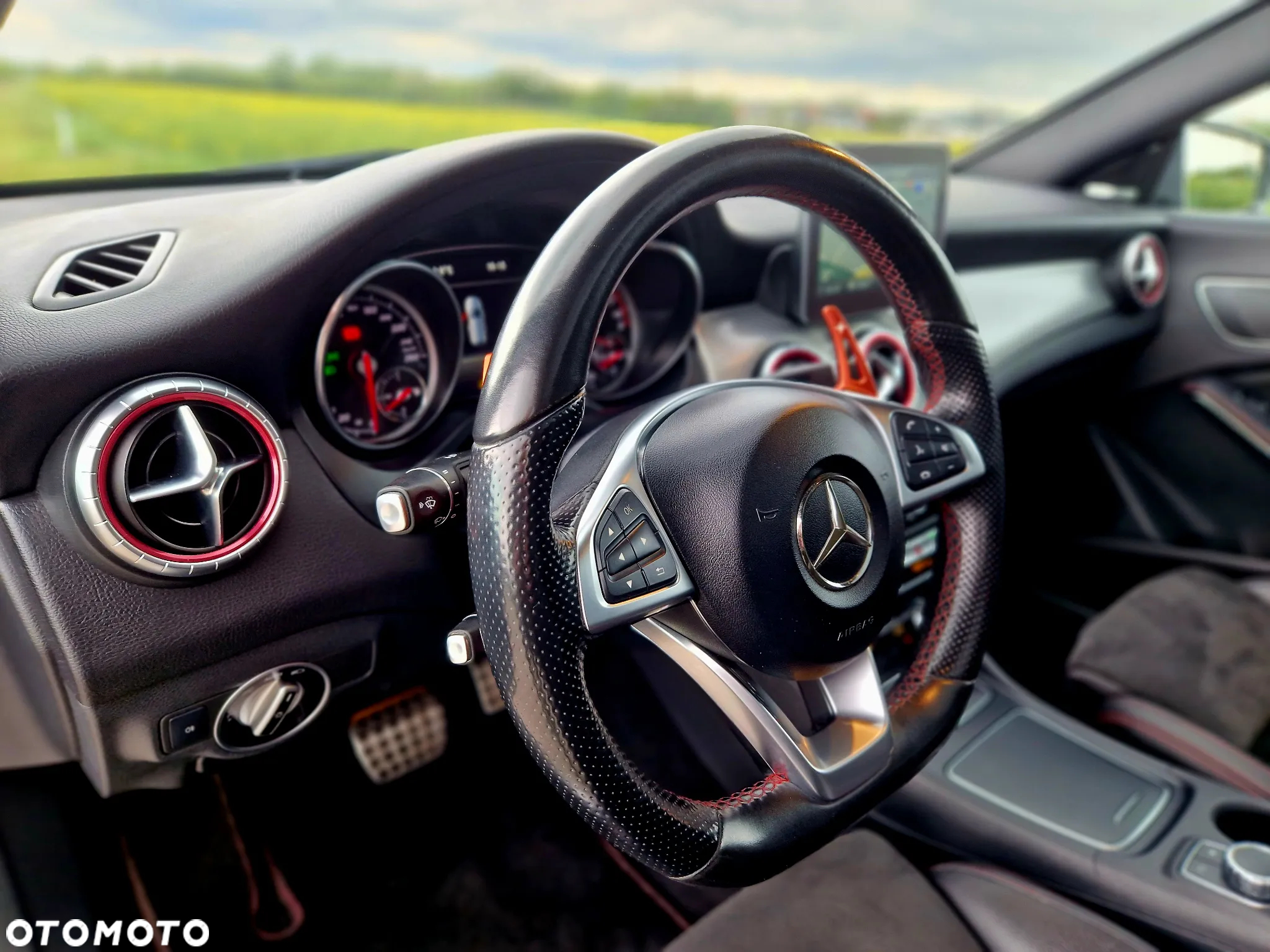 Mercedes-Benz CLA 250 4-Matic AMG Line - 26
