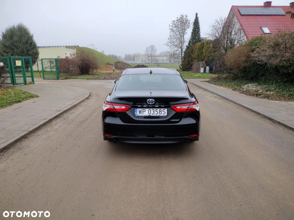 Toyota Camry 2.5 Hybrid Comfort CVT - 8