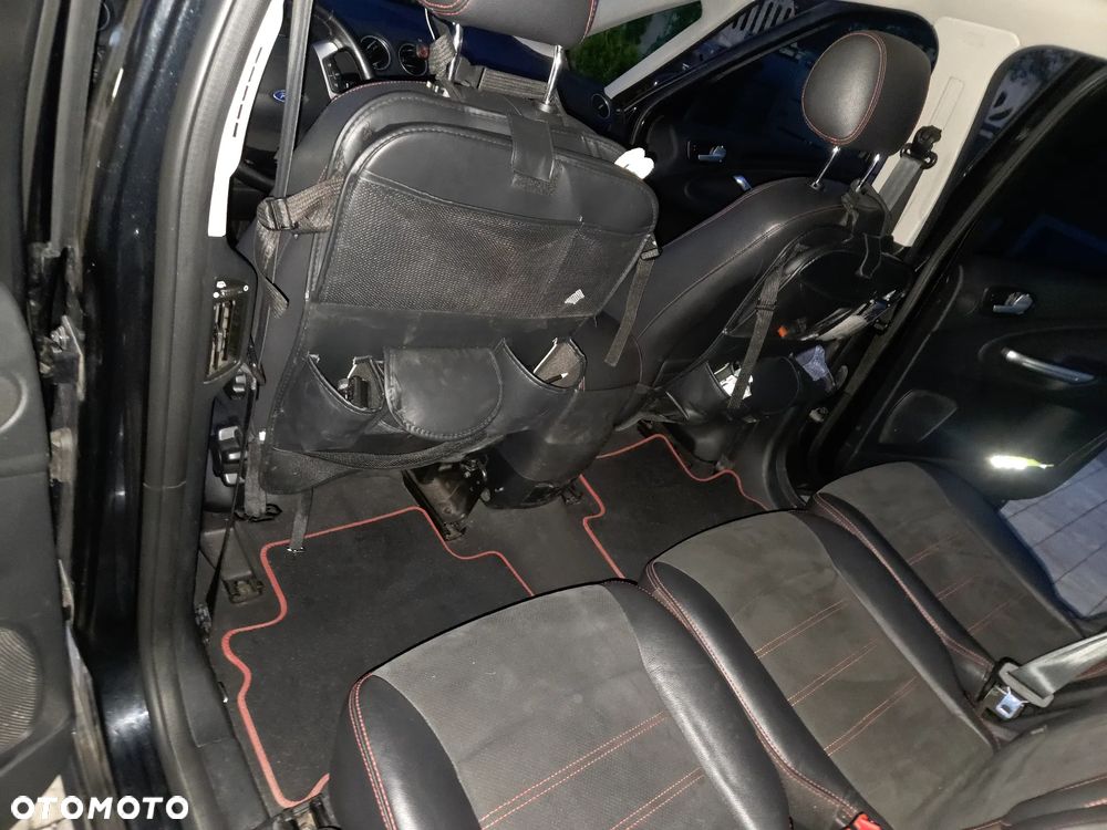 Ford S-Max 2.0 TDCi DPF Titanium - 28