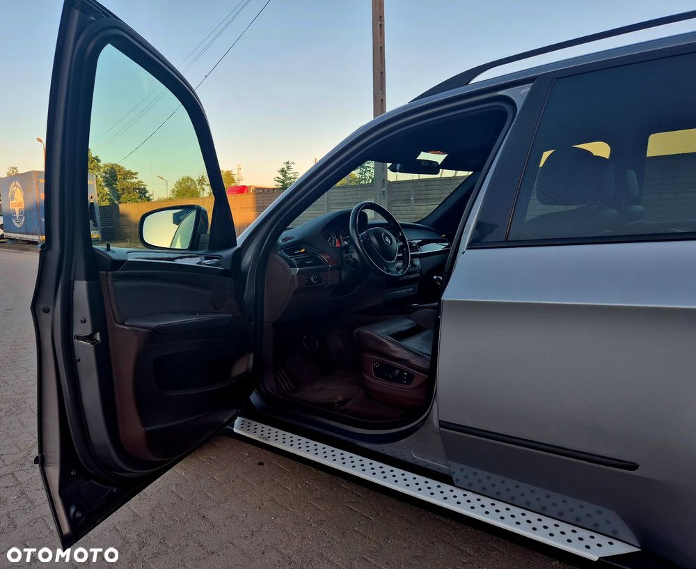 BMW X5 xDrive35d - 12