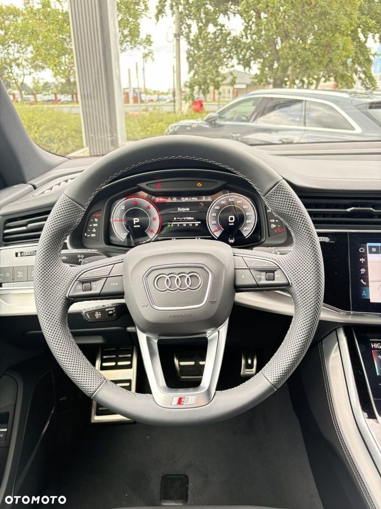 Audi Q8 - 20