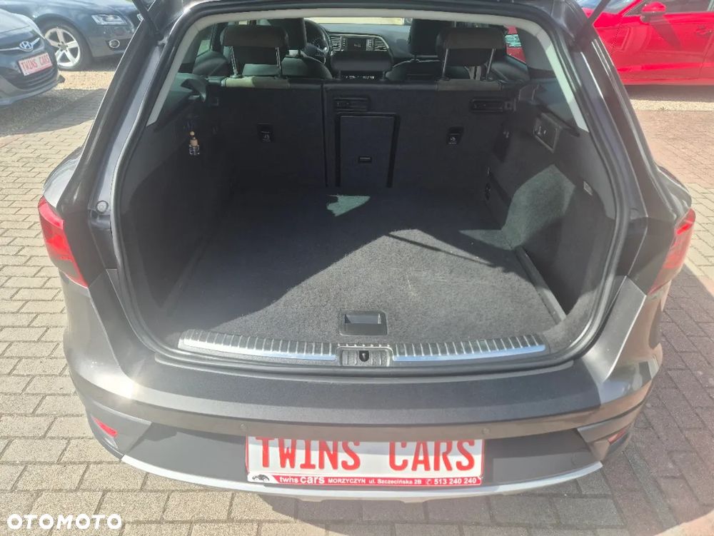 Seat Leon 2.0 TDI DPF XCELLENCE - 9
