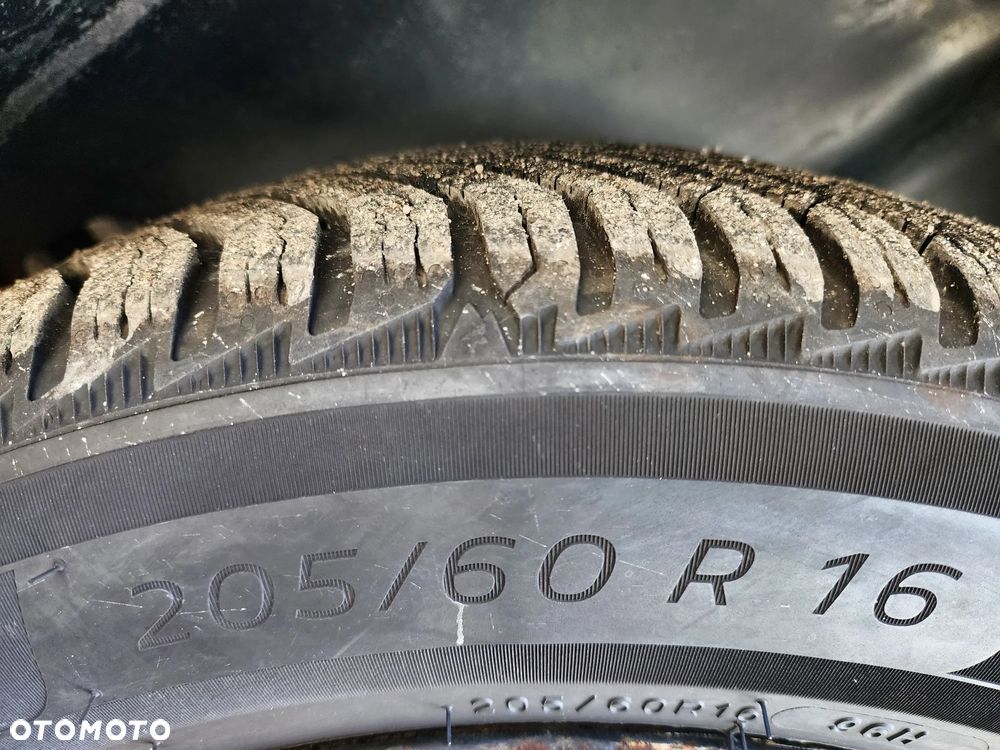 Opel Astra 1.4 Turbo 150 Jahre - 16