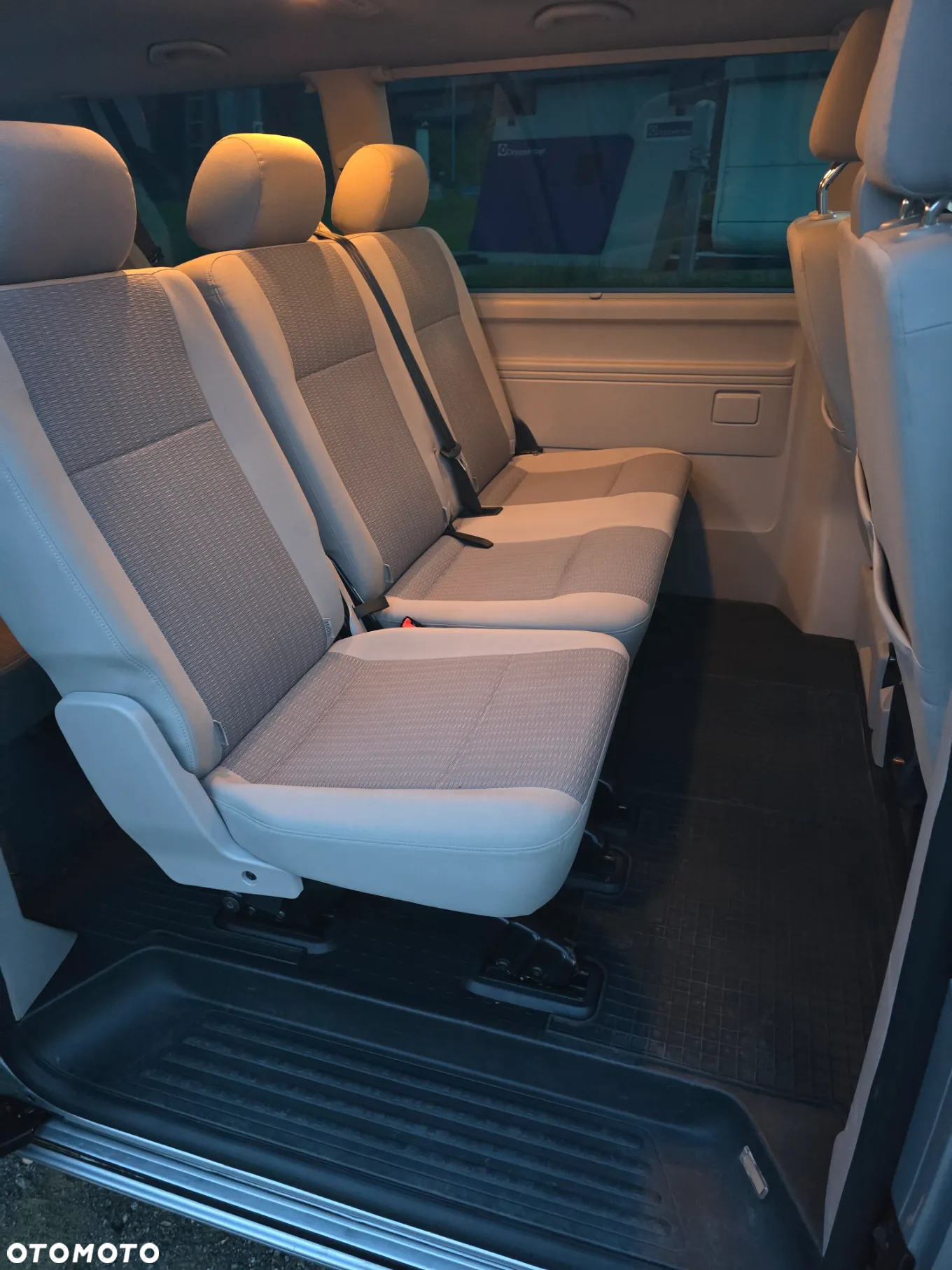 Volkswagen Caravelle 2.0 TDI L2 Trendline - 13
