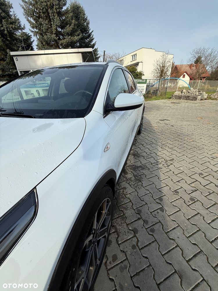 Kia XCeed 1.5 T-GDI M - 3