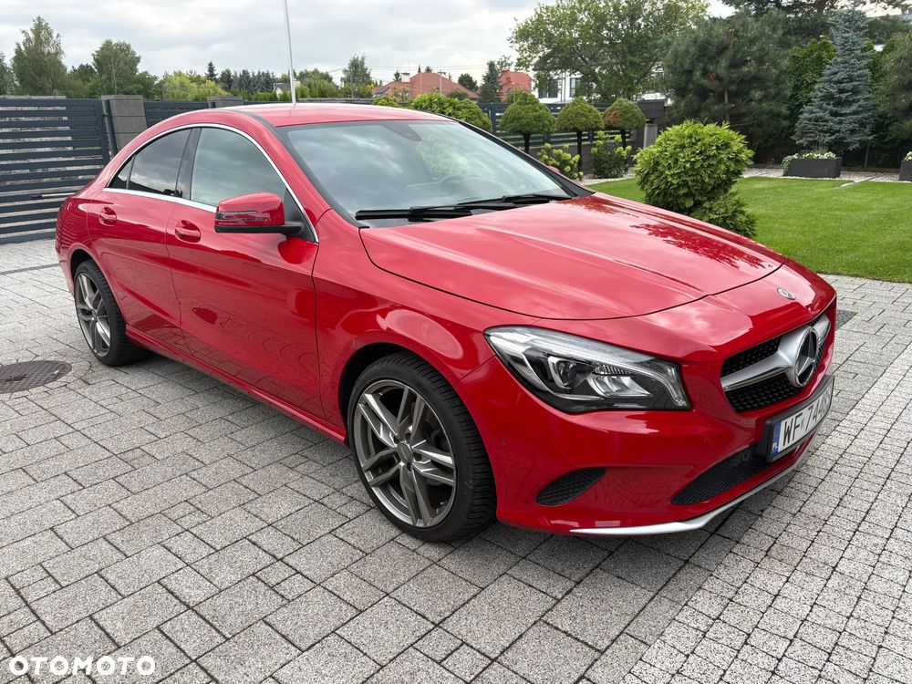 Mercedes-Benz CLA 180 7G-DCT - 1