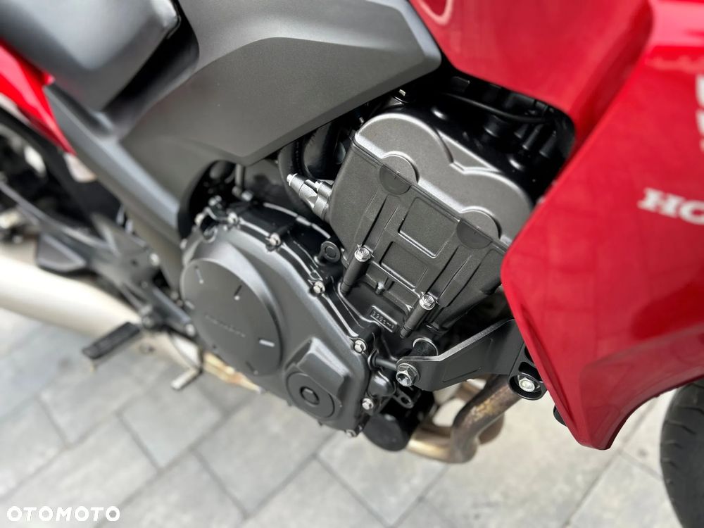 Honda CBF - 19