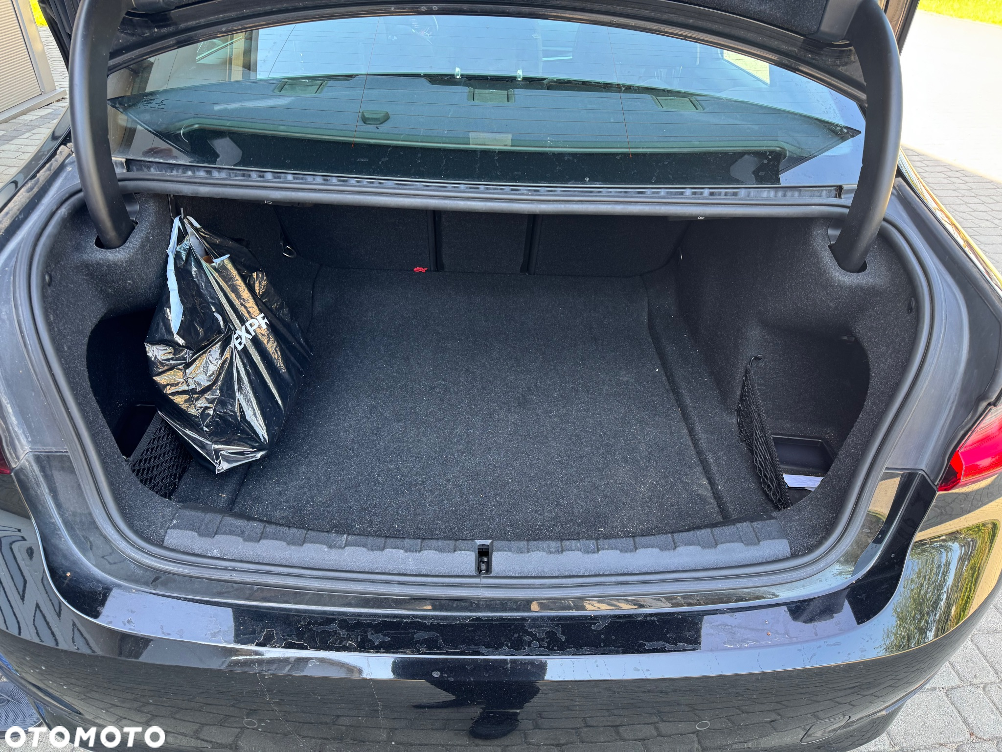 BMW Seria 3 330i - 10