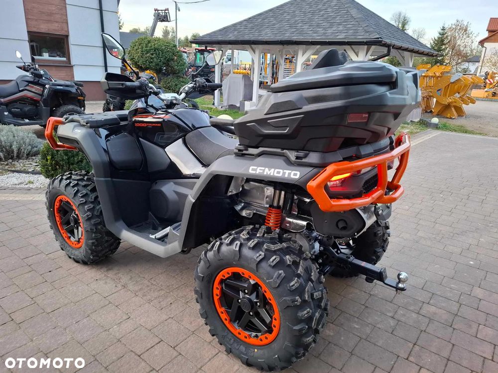 CFMoto CForce - 10
