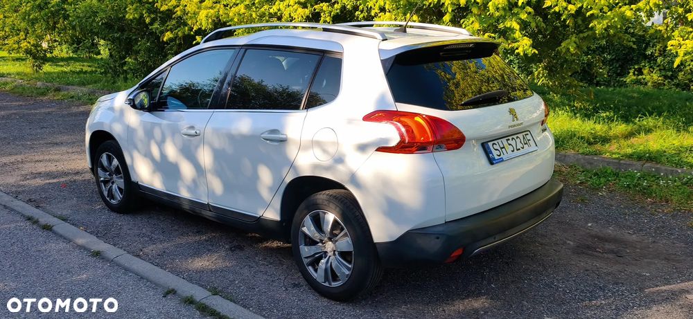 Peugeot 2008 1.6 VTi Allure - 4