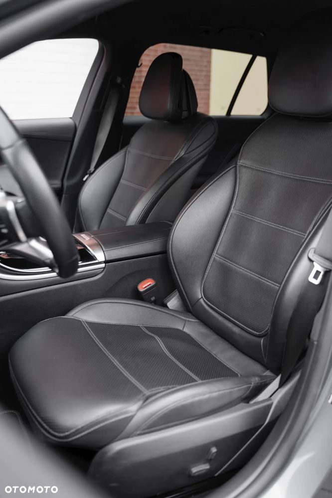 Mercedes-Benz Klasa C 220 d 9G-TRONIC AMG Line - 19