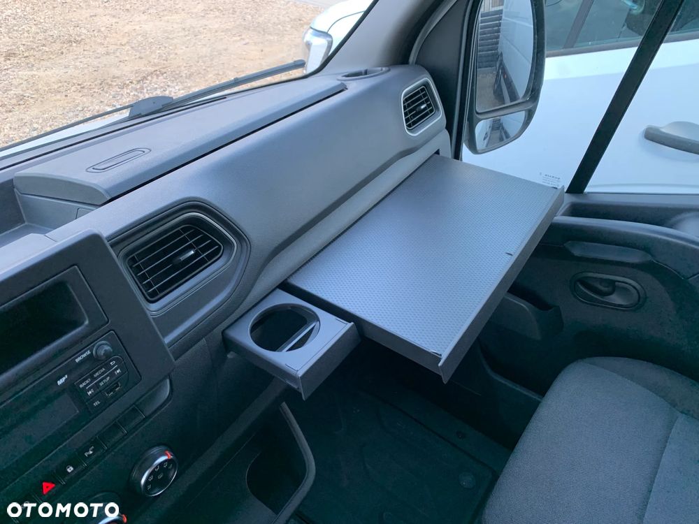Renault MASTER MAXI VAN L3H2 MOCNY SILNIK 2.3DCI Bez-BiTurbo! Rozrząd na ŁAŃCUCHU, Pełna zabudowa paki, Zawiasy drzwi tył 270' DMC3.5t Duża ładowność 1301Kg, Homologacja VAT-1, Parktroniki, Minibar, Stolik EasyLife, Lustro WideView, Oświetlenie LED, Tempomat, Halogeny, Pakiet Chrom Design, Grafitowe wnętrze, SERWIS ASO! - 13