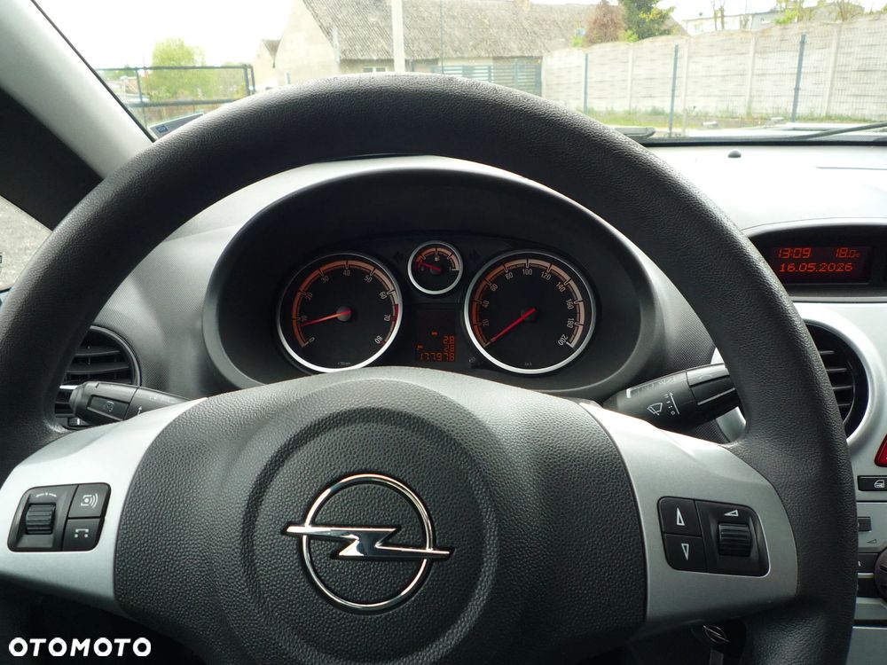 Opel Corsa 1.2 16V Enjoy - 20