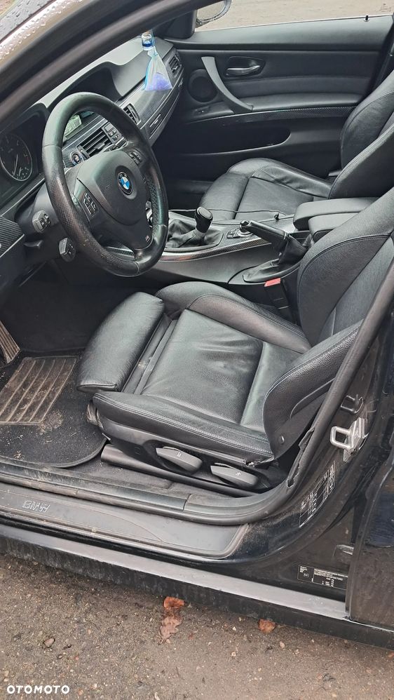 BMW Seria 3 320d DPF Efficient Dynamics Edition - 13