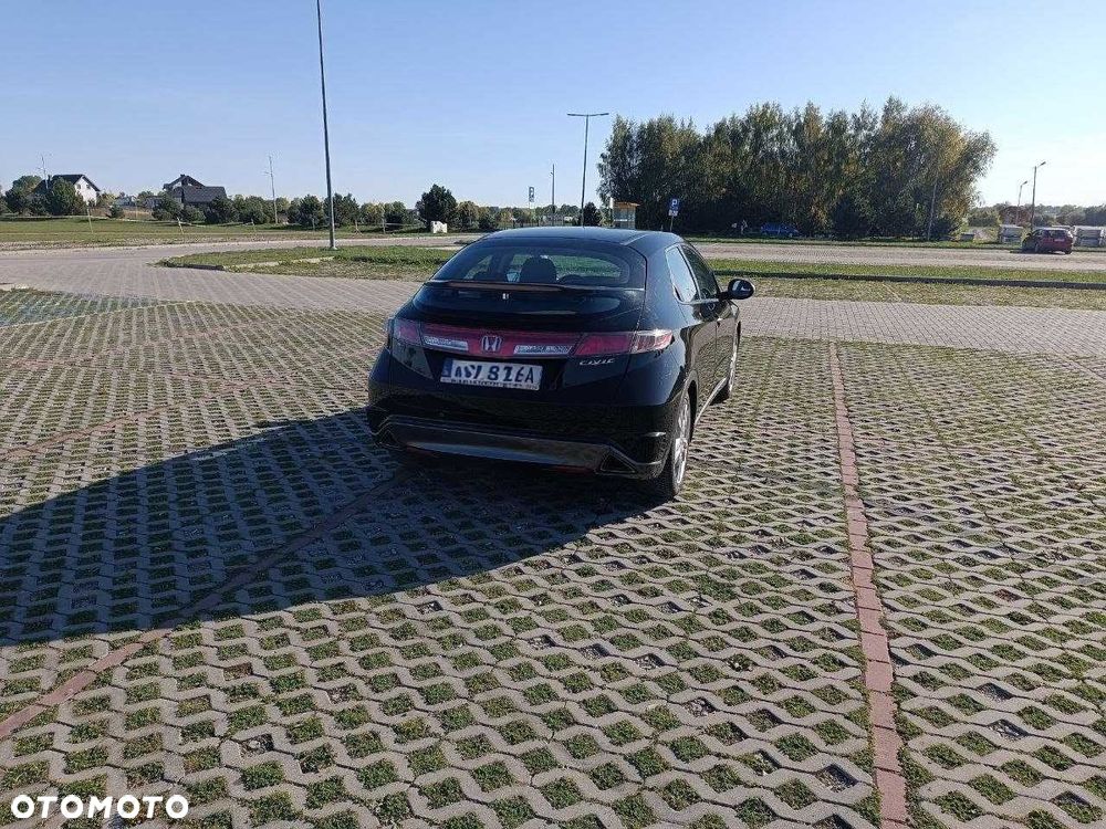 Honda Civic - 4