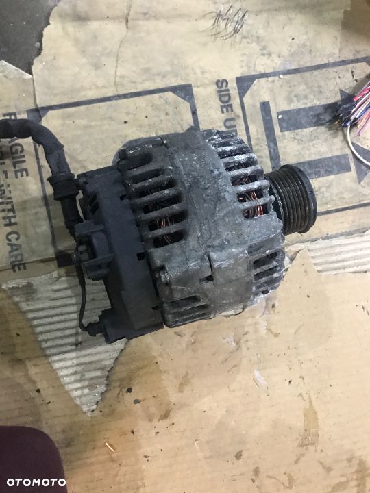 Alternator VW AUDI A3 8P 2.0FSI 06F903023G - 2