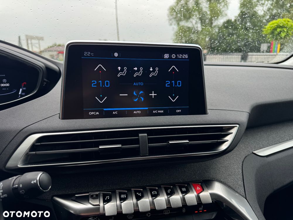 Peugeot 3008 1.6 PureTech GPF Allure S&S EAT8 - 11