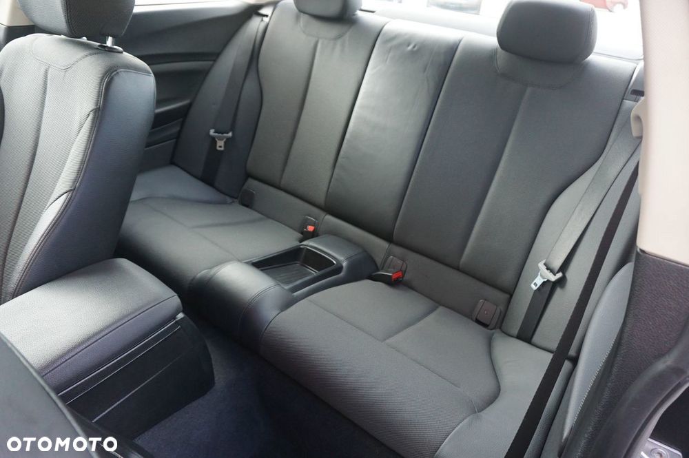 BMW Seria 2 218i Sport Line - 20